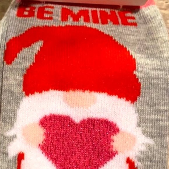 *3/$15* Gnome "BE MINE" Valentine's Day Socks - Picture 4 of 4
